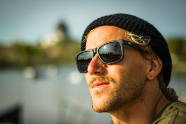 Sandbox FIELD BEANIE Watersports Helmet Unisex 2019 Action 1