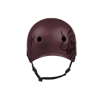 Sandbox Legend Low Rider watersports helmet unisex Anna Nikstad