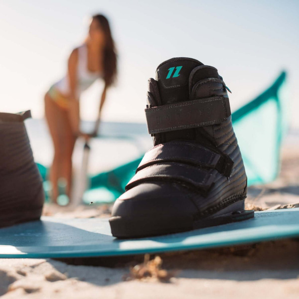 North KB Fix Wake Neoprenboots Black Sand