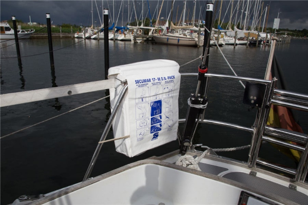 Secumar MOB package rescue accessories
